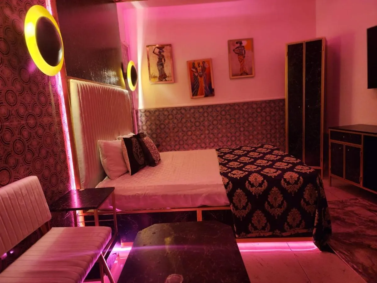 Royal Suit Apartments Hotel 0*, Istanbul